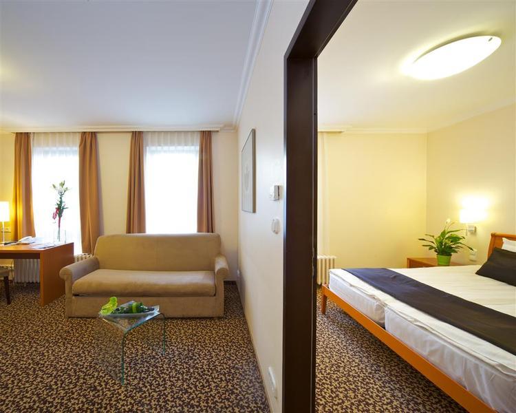 Ambra Hotel Budapest Zimmer foto